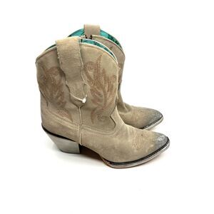 Corral Tan Suede Ankle Boots Women’s A4255 Size 8.5 M Embroidered Pointed Toe